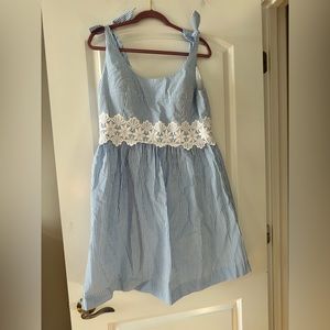 NWT Lilly Pulitzer cotton/ seersucker color dress size 14 with lace belt
